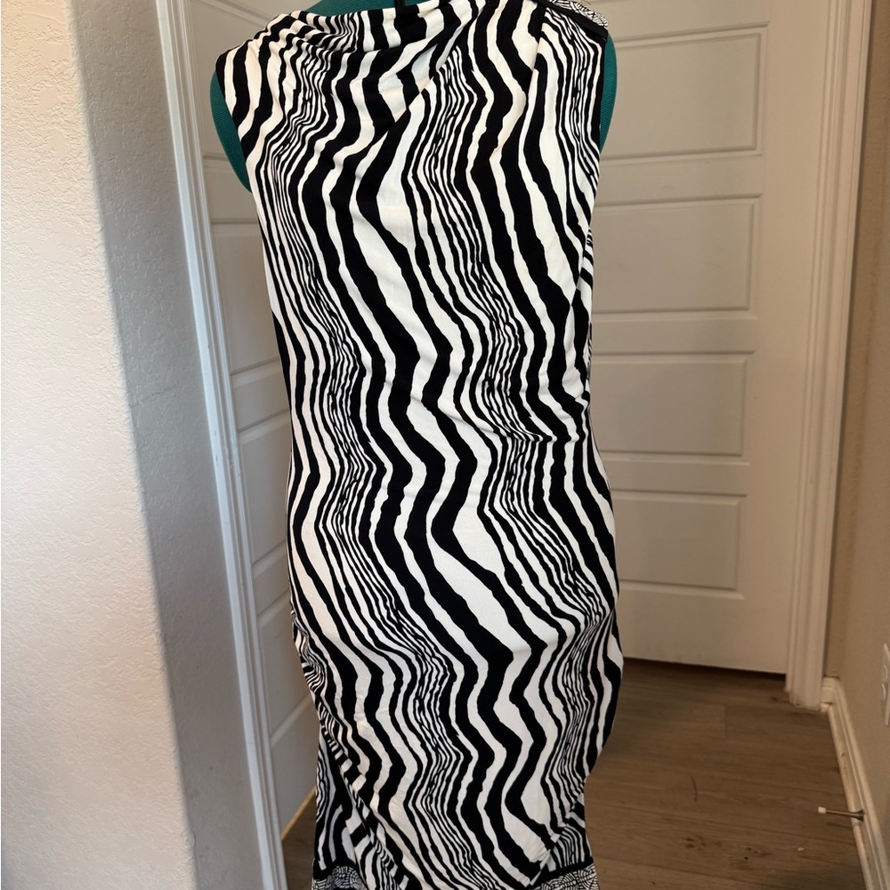 Ali Ro Black and White Zebra Print Midi Dress